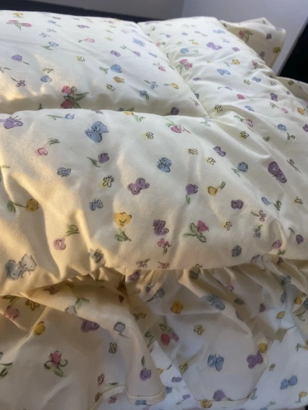 Vintage 1996 Disney Winnie the Pooh Cozy Comforter in Yellow, Pink, White